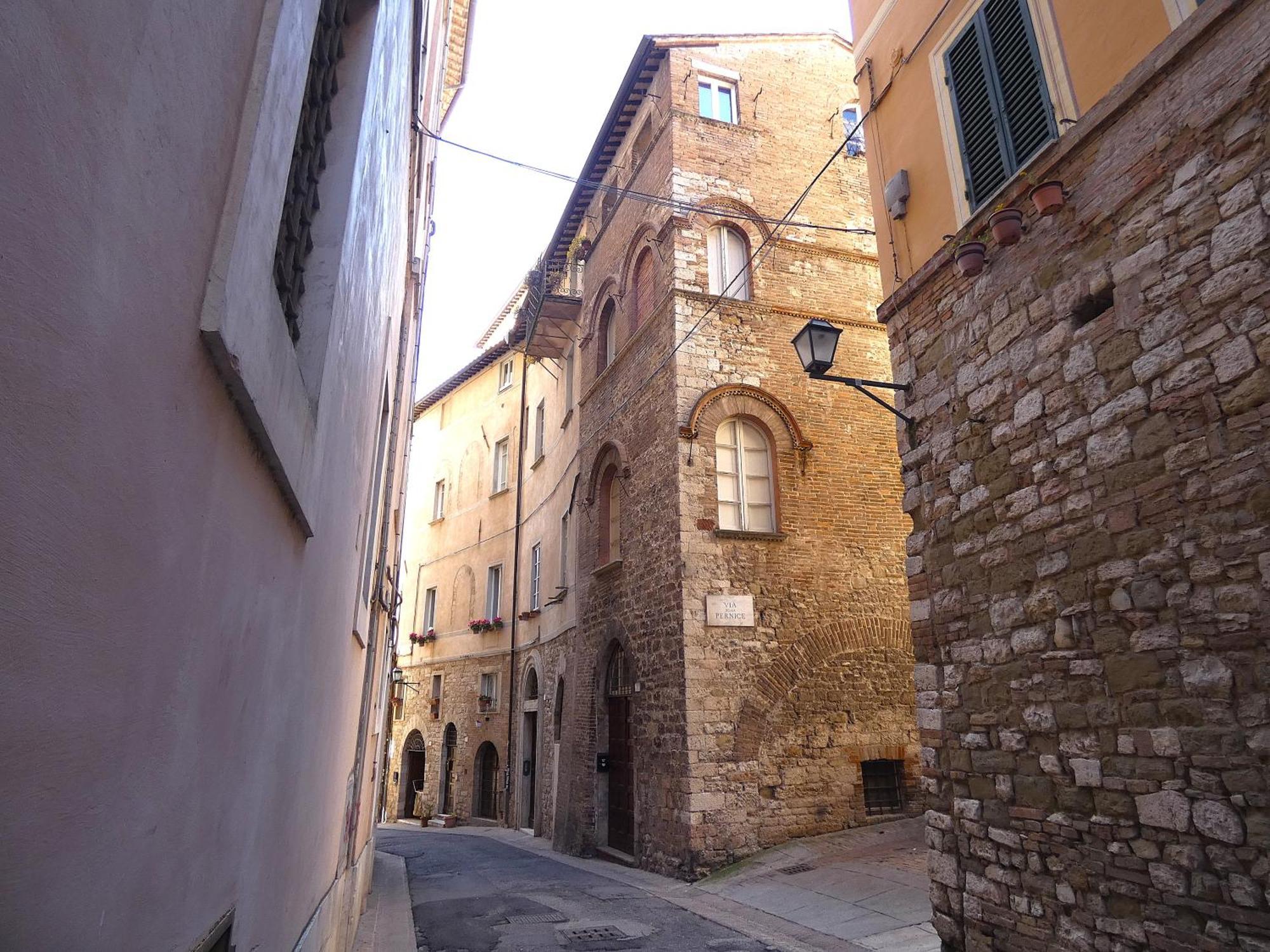 Via Vincioli - La Terrazza Nel Cuore Di Perugia ペルージャ エクステリア 写真